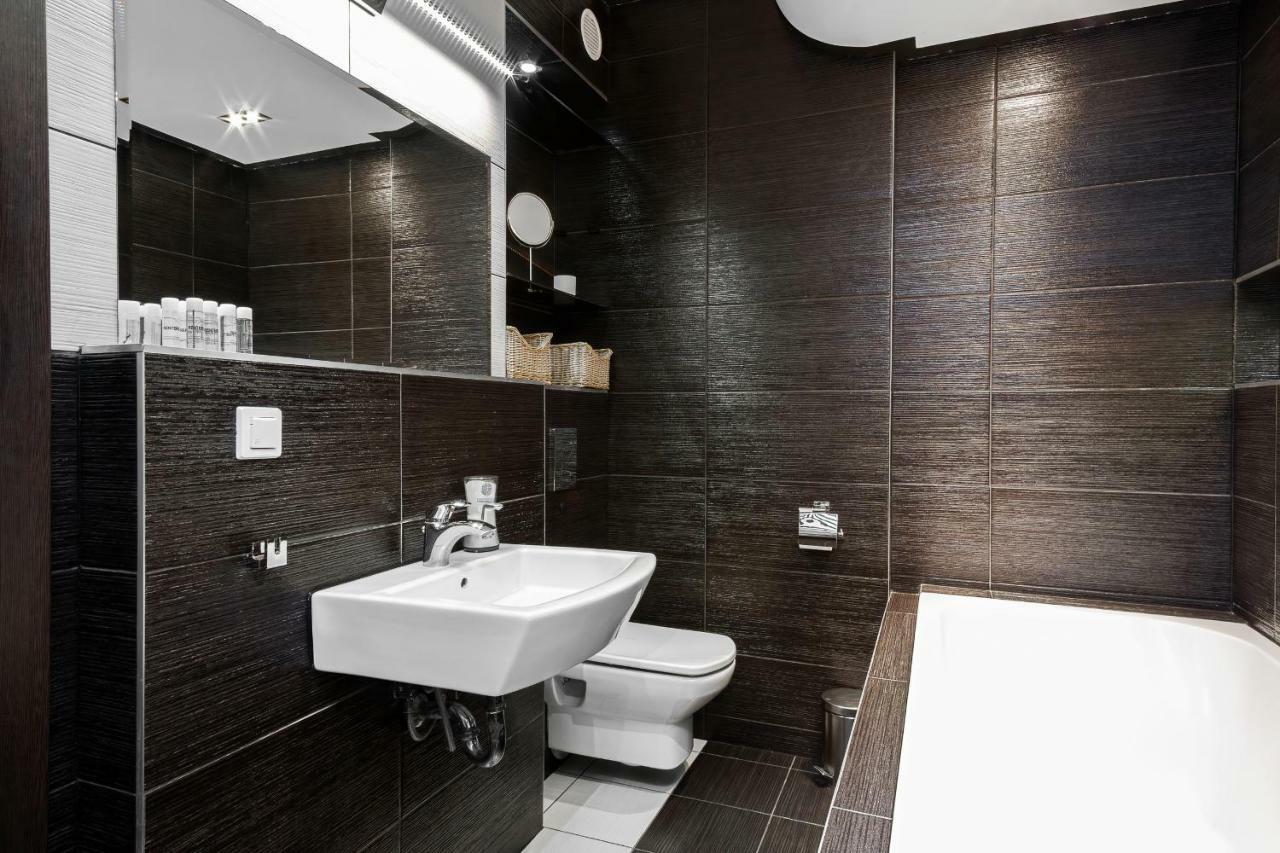 Apartments Wroclaw Manganowa By Noclegi Renters 외부 사진