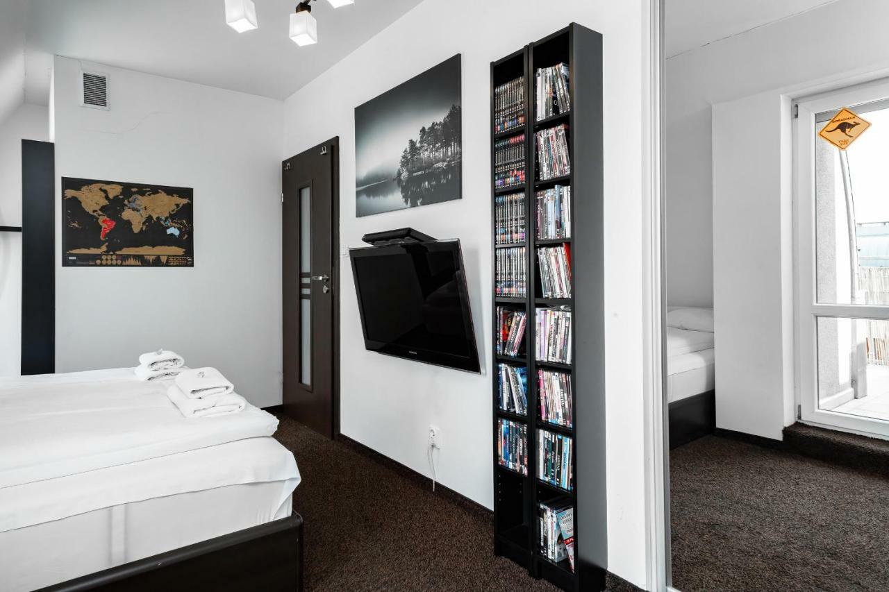 Apartments Wroclaw Manganowa By Noclegi Renters 외부 사진